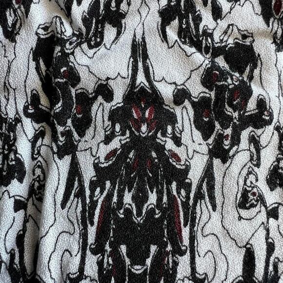 Skulls & spiders, drawstring neck, elastic sleeves women’s top, women's size XS - Picture 6 of 12